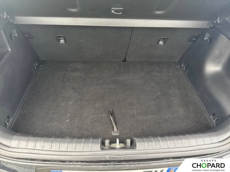 Image secondaire du véhicule 9