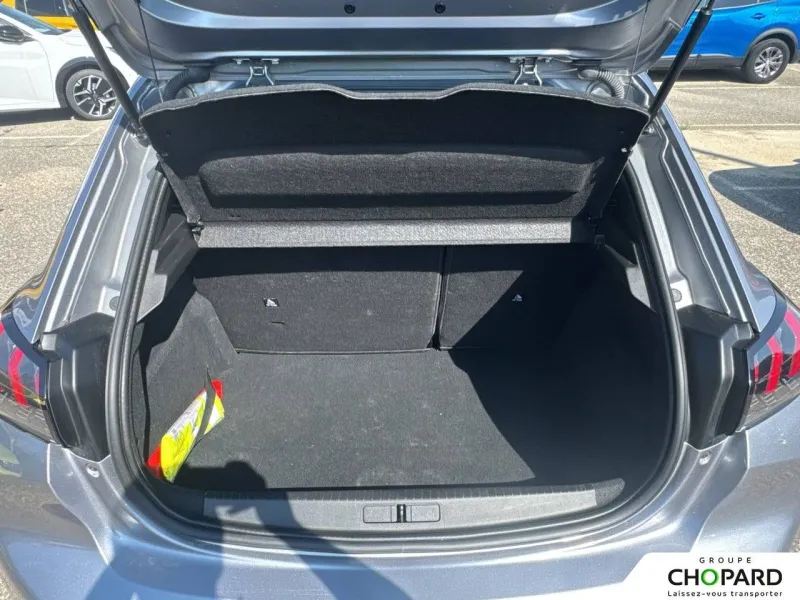 Image secondaire du véhicule 9