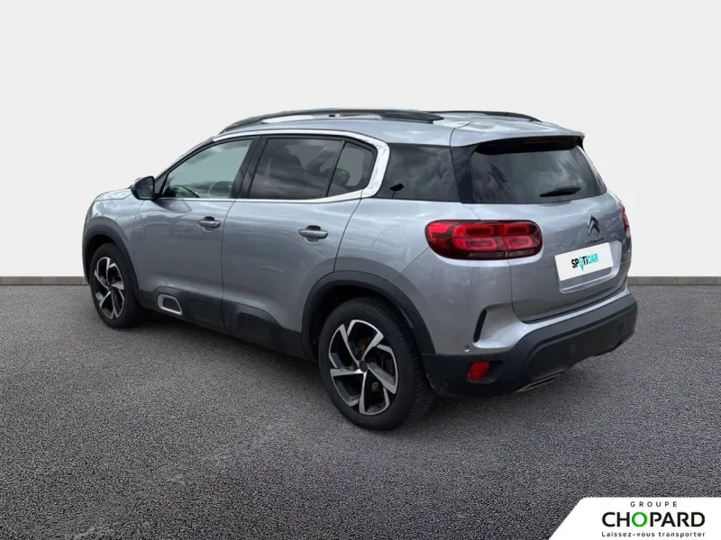 Image secondaire du véhicule 6