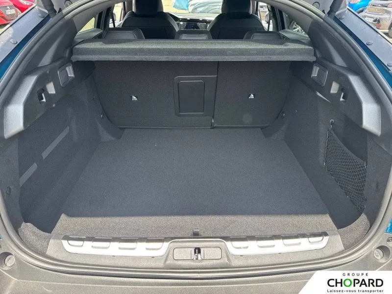 Image secondaire du véhicule 9