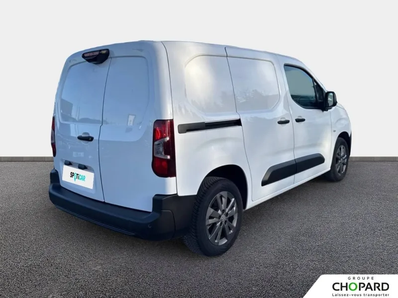 Image secondaire du véhicule 4