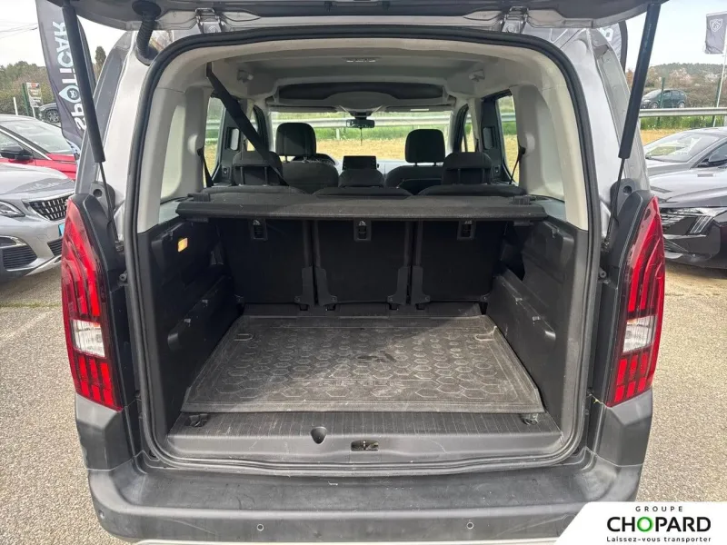 Image secondaire du véhicule 9