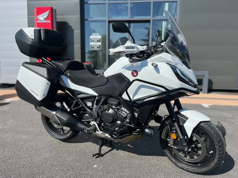 Honda-NT-d'occasion chez Honda Moto Dijon