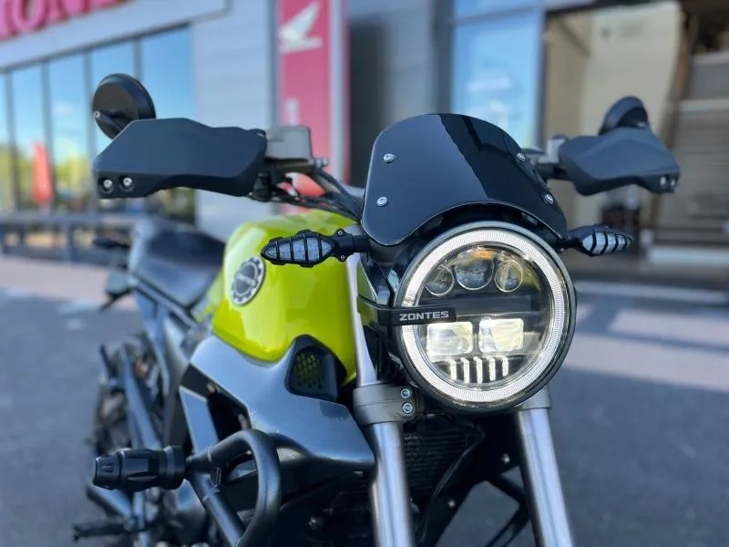 Image secondaire du véhicule 6