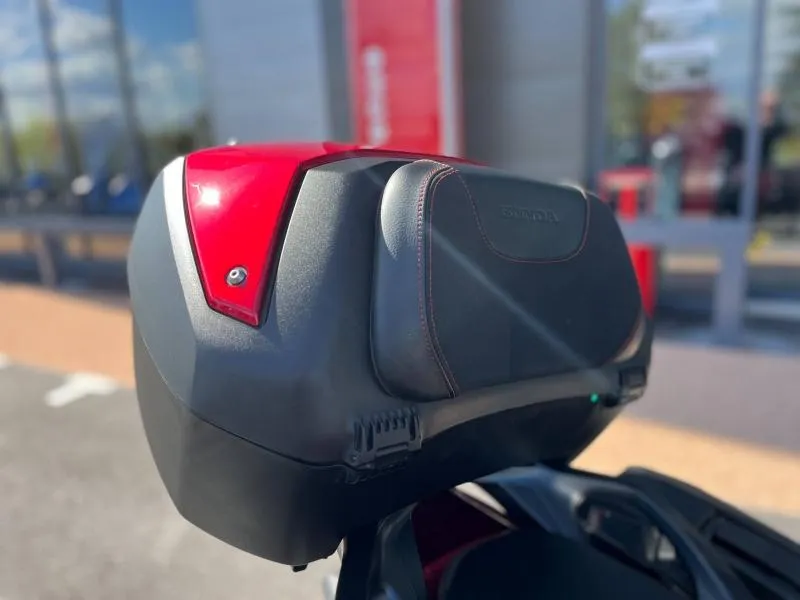 Image secondaire du véhicule 7