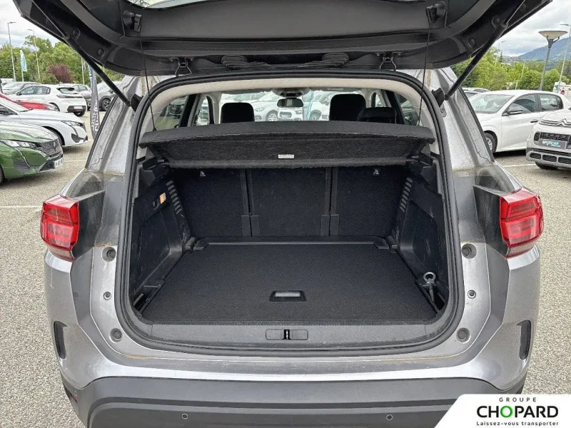 Image secondaire du véhicule 9