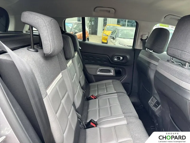 Image secondaire du véhicule 21