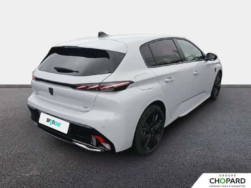 Image secondaire du véhicule 4