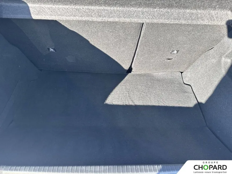 Image secondaire du véhicule 7