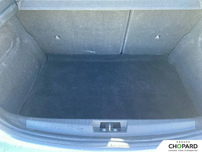 Image secondaire du véhicule 7