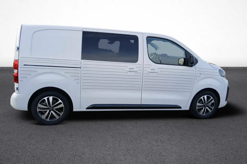 Image secondaire du véhicule 8