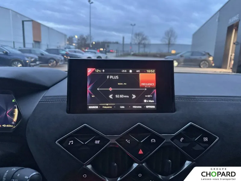 Image secondaire du véhicule 14