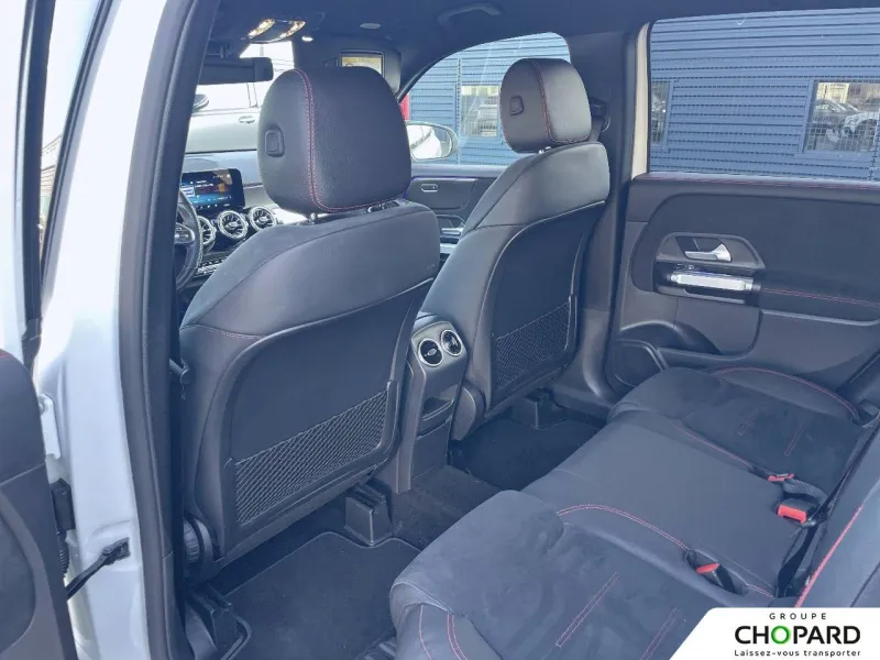 Image secondaire du véhicule 20