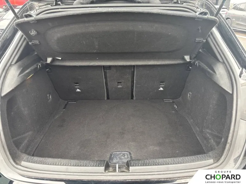 Image secondaire du véhicule 9