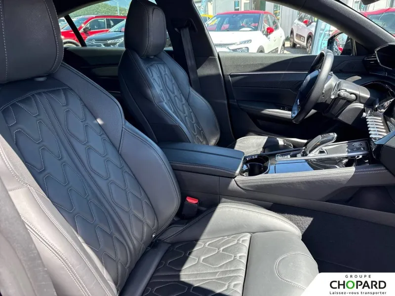 Image secondaire du véhicule 14