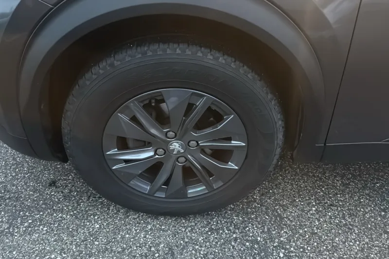 Image secondaire du véhicule 12