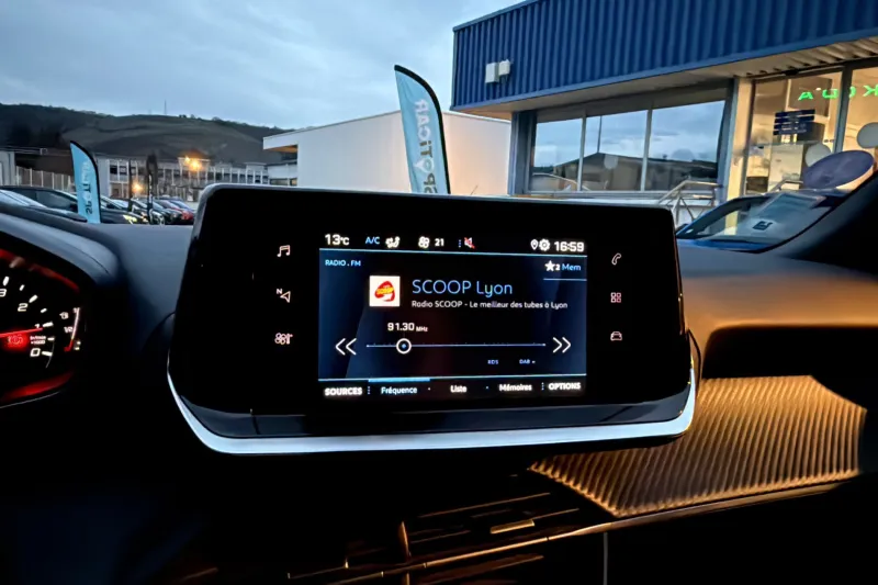 Image secondaire du véhicule 15