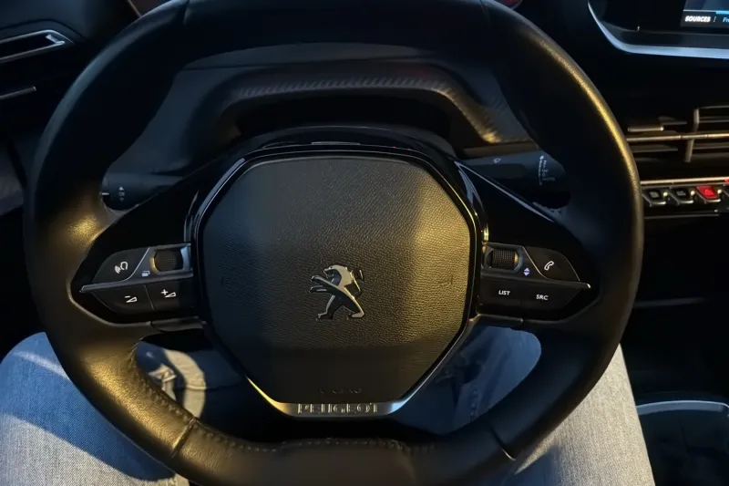 Image secondaire du véhicule 16