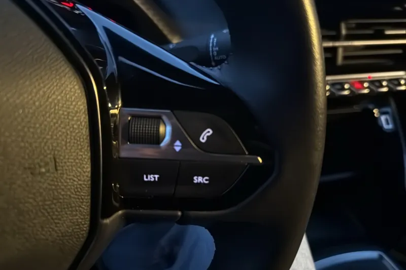 Image secondaire du véhicule 19