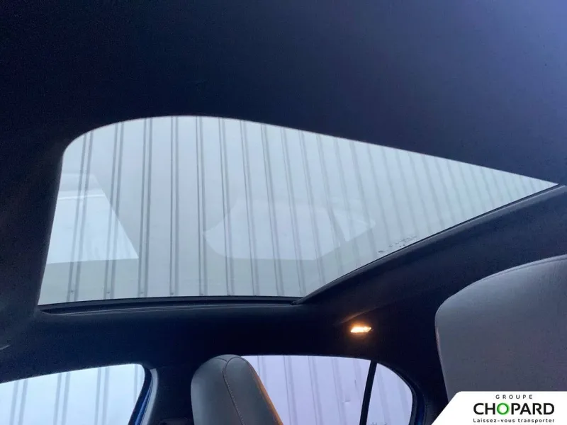 Image secondaire du véhicule 22