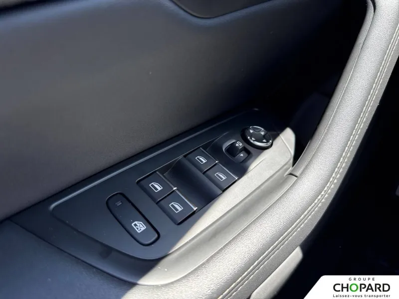 Image secondaire du véhicule 25