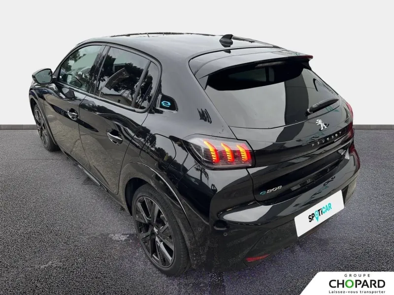 Image secondaire du véhicule 8