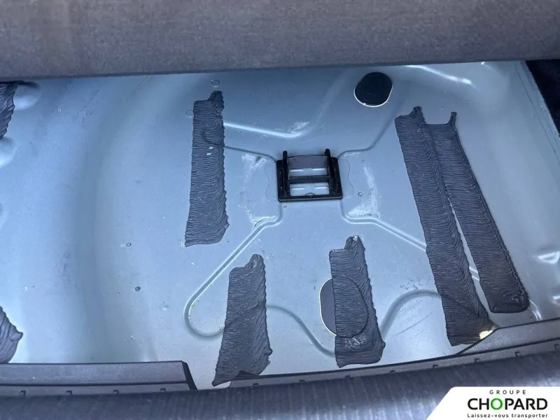 Image secondaire du véhicule 29