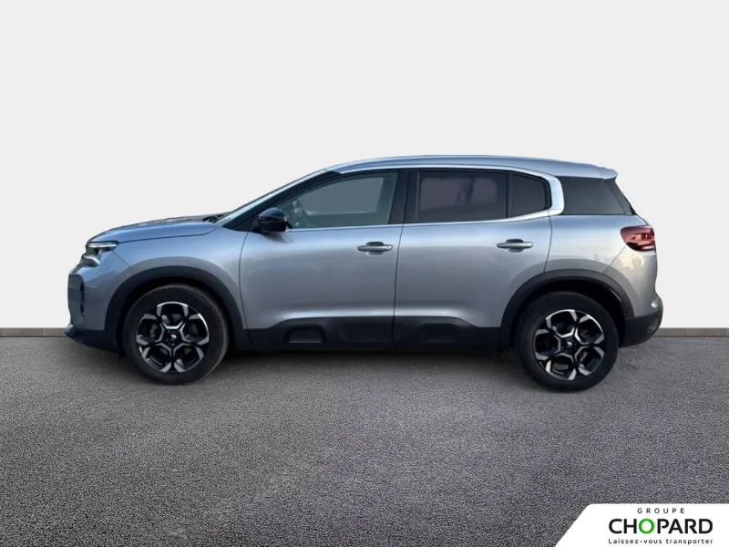 Image secondaire du véhicule 10