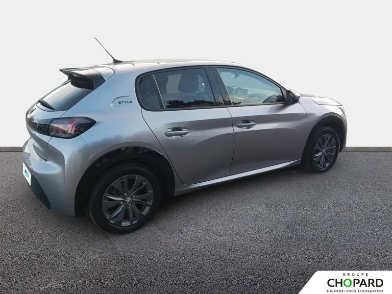 Image secondaire du véhicule 14