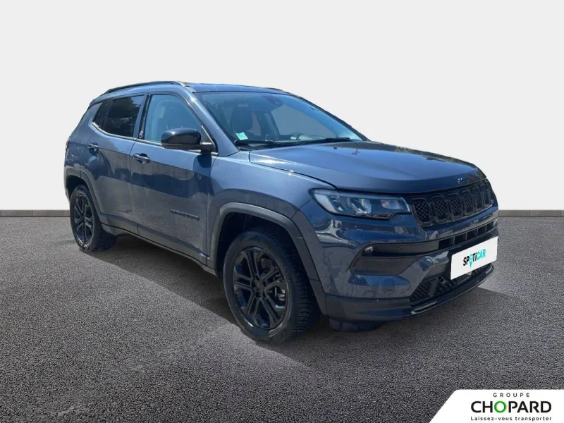 Image secondaire du véhicule 4