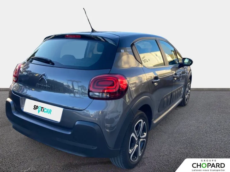 Image secondaire du véhicule 9