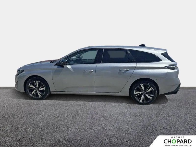 Image secondaire du véhicule 10