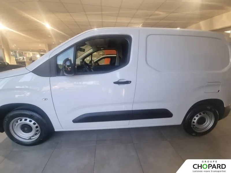 Image secondaire du véhicule 10