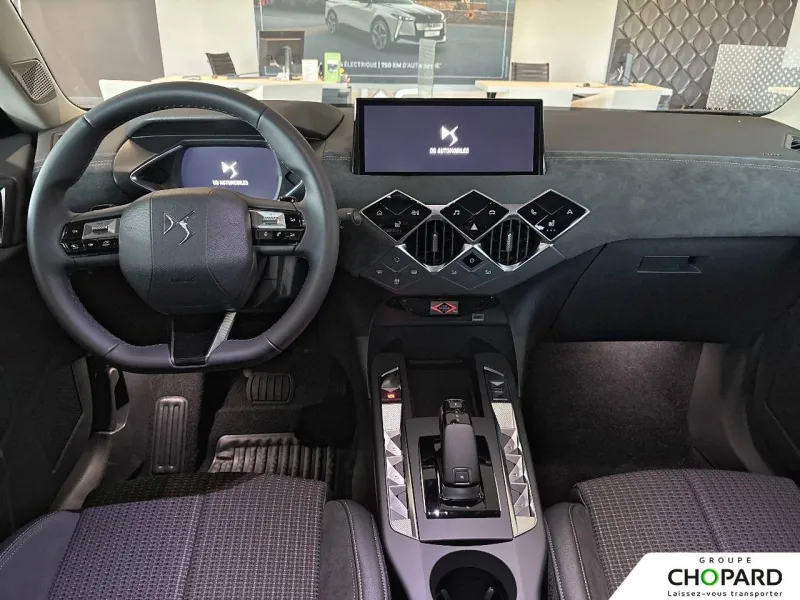 Image secondaire du véhicule 8