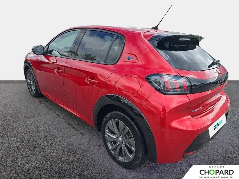 Image secondaire du véhicule 8