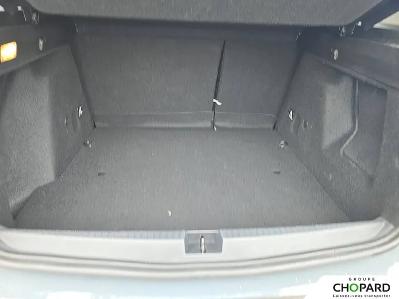 Image secondaire du véhicule 7