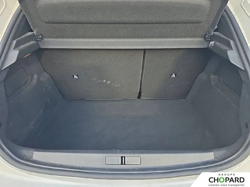 Image secondaire du véhicule 7