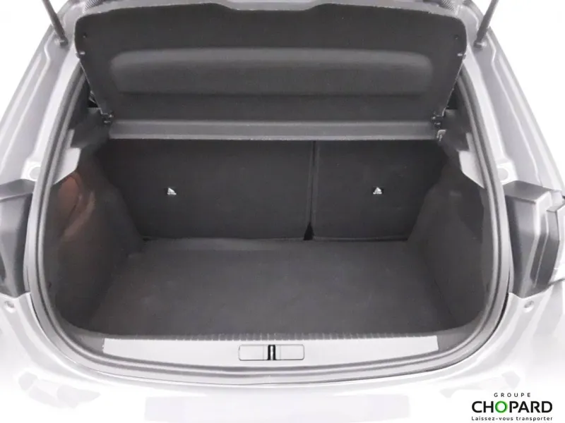 Image secondaire du véhicule 7