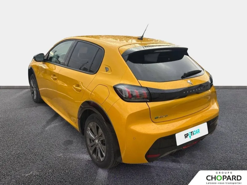 Image secondaire du véhicule 8