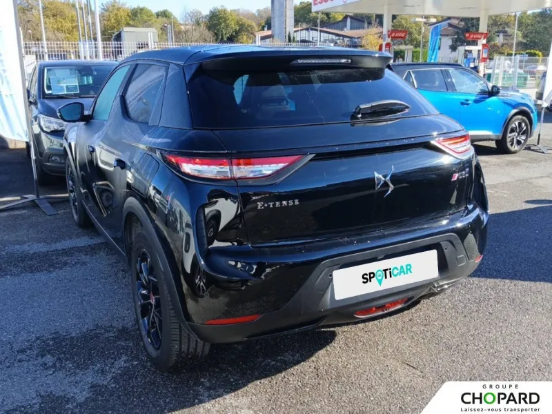 Image secondaire du véhicule 8