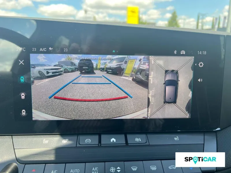 Image secondaire du véhicule 10