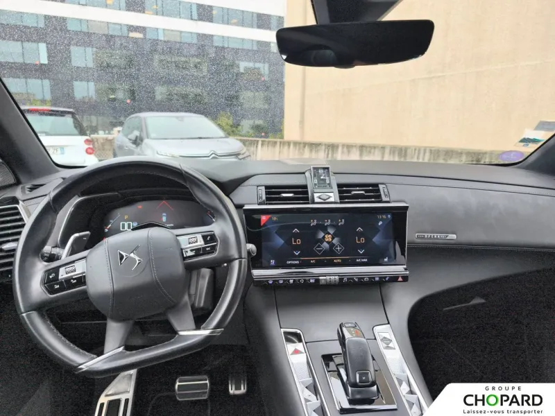 Image secondaire du véhicule 9