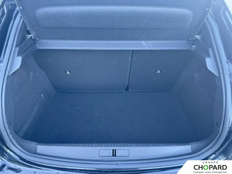 Image secondaire du véhicule 9