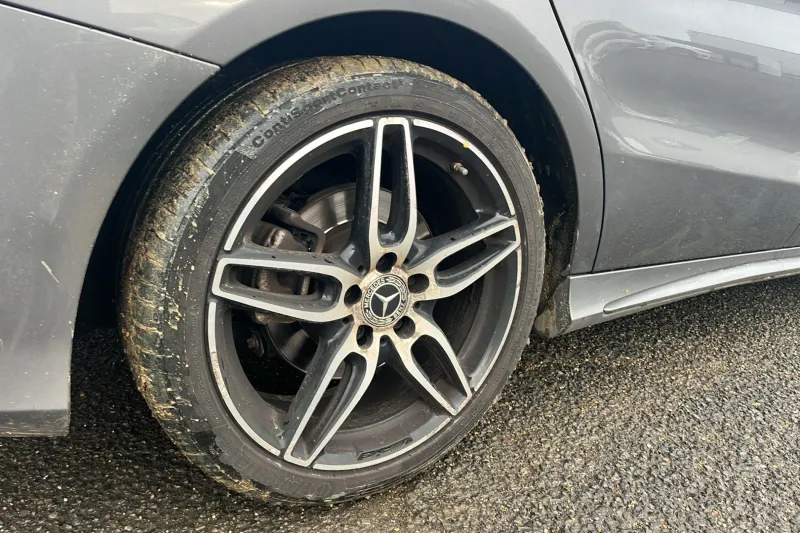 Image secondaire du véhicule 34