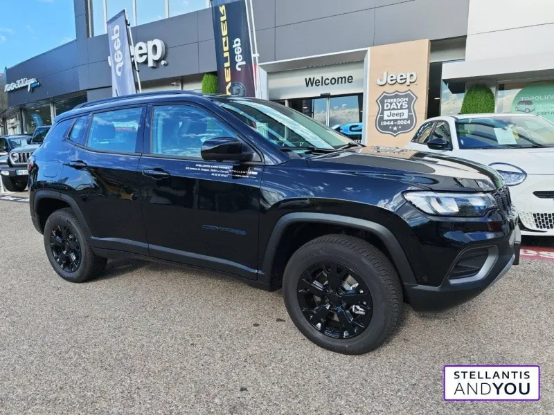 Image secondaire du véhicule 4