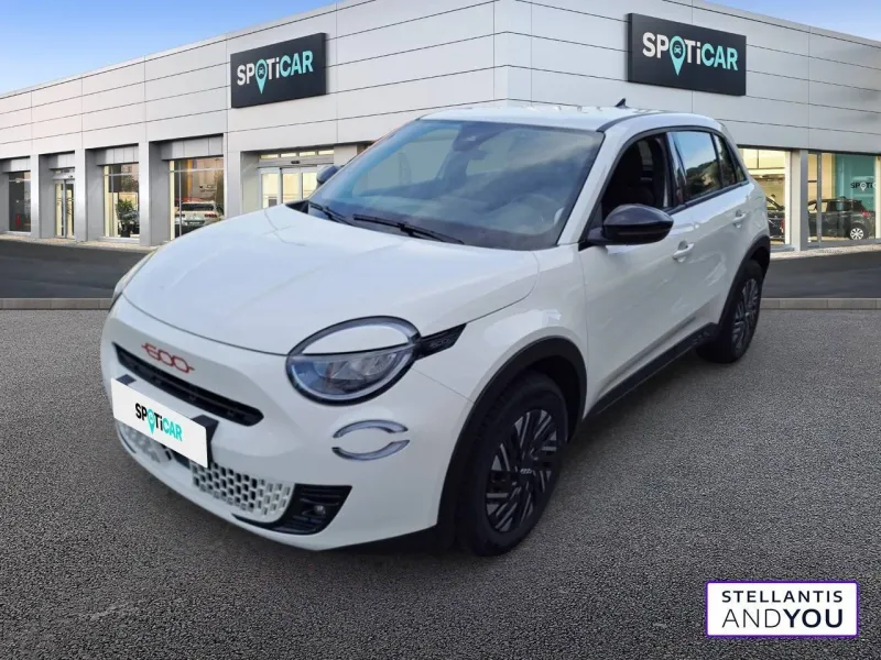 Fiat-600e-600e 54 kWh 156 ch Fiat-600e-d'occasion chez Fiat Cannes