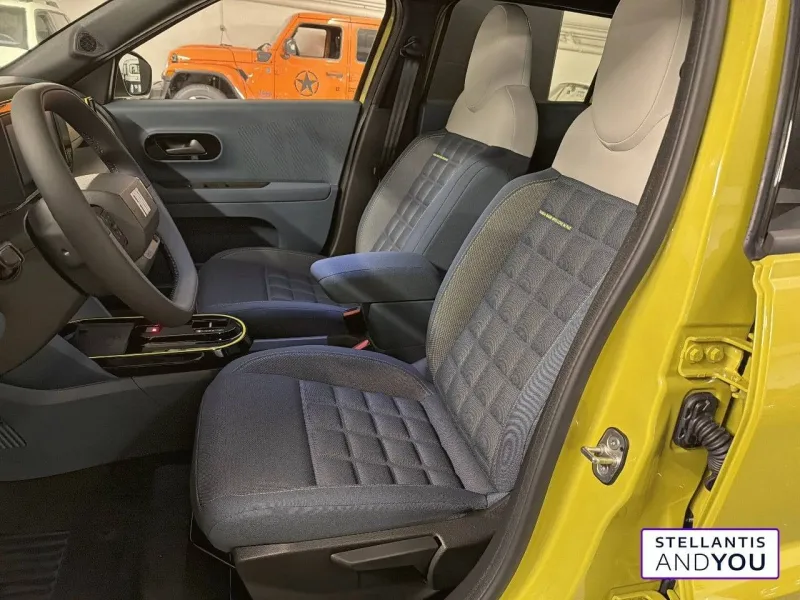 Image secondaire du véhicule 10