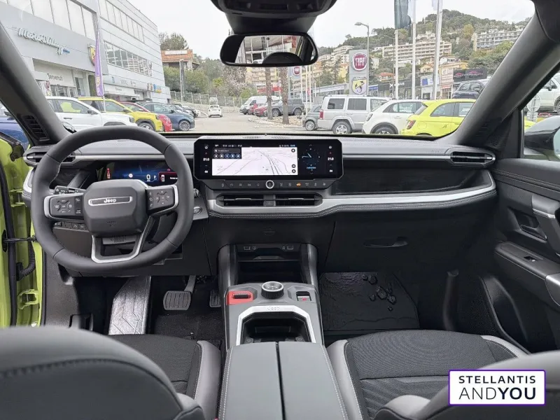 Image secondaire du véhicule 9