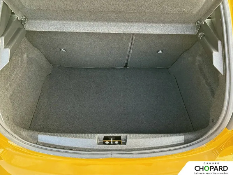 Image secondaire du véhicule 9