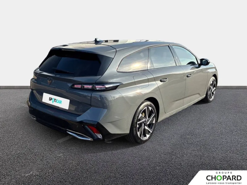 Image secondaire du véhicule 4